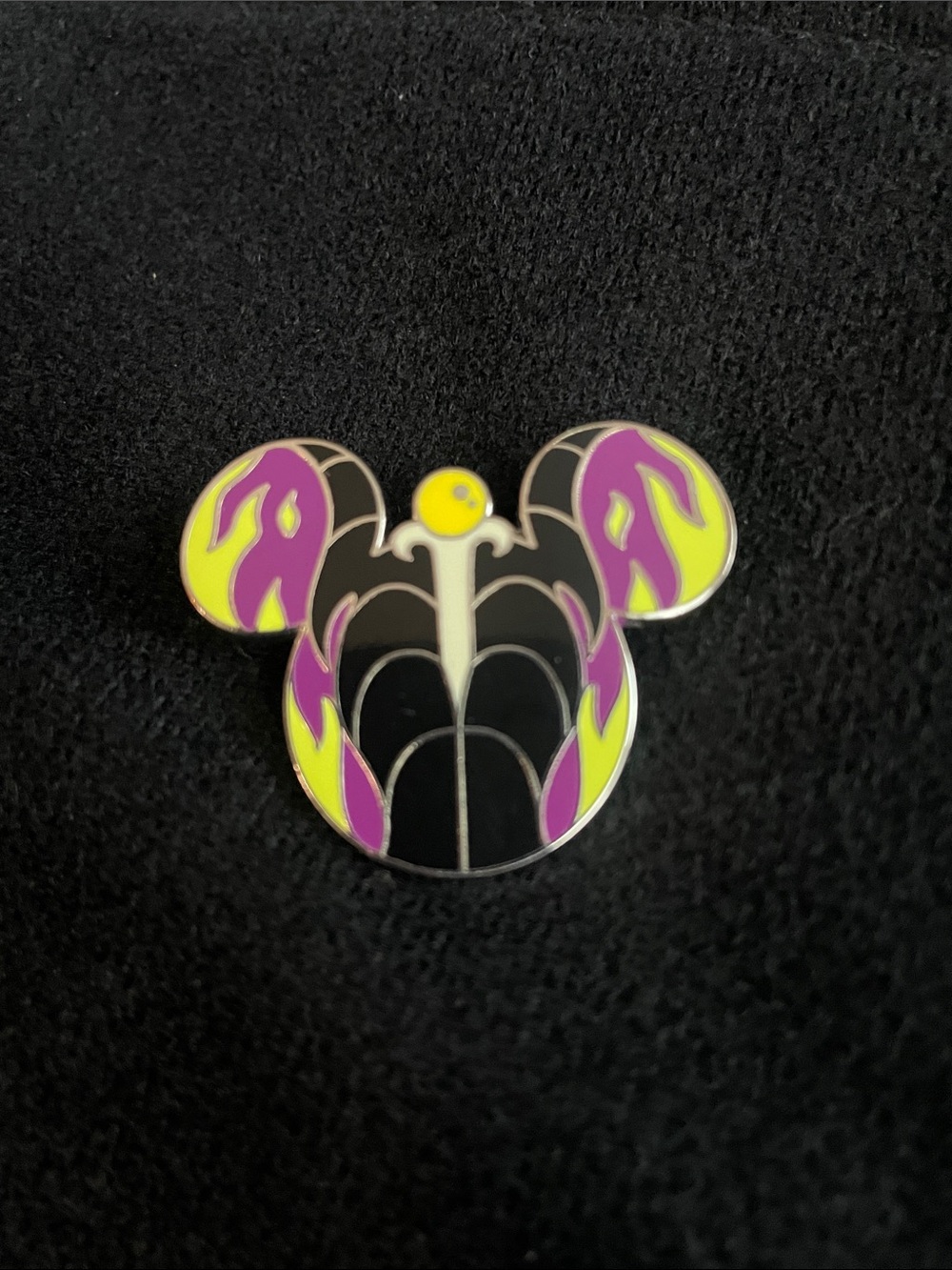 Disney Maleficent  Villians trading pin